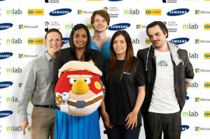 The immedia and DStv teams claim Best iOS App for Consumers at the MTN App of the Year Awards